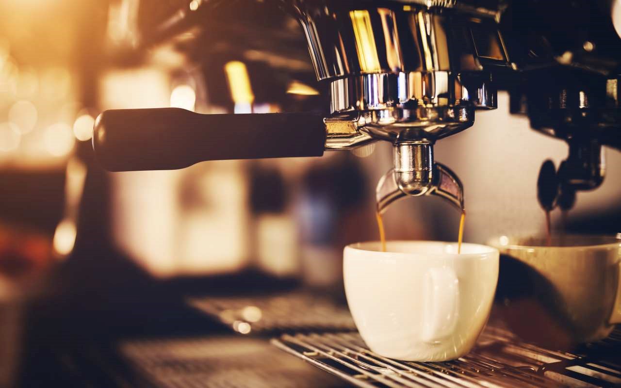 Wyposażenie kawiarni – co jest niezbędne?