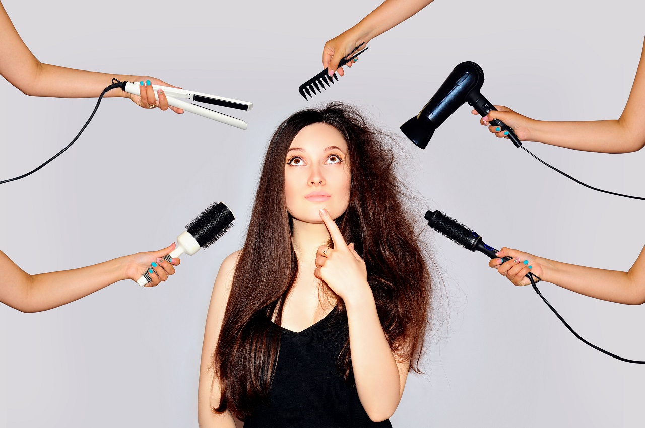Wszystko co musisz wiedzieć o keratynowym prostowaniu włosów